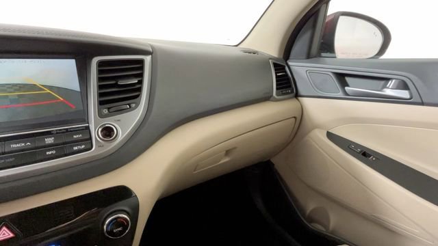 Used 2016 Hyundai Tucson Limited AWD/4WD image 34