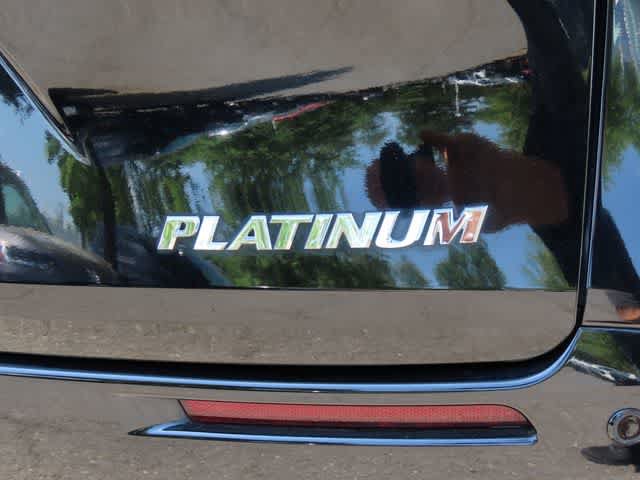 Used 2025 Toyota Sienna Platinum AWD/4WD image 8