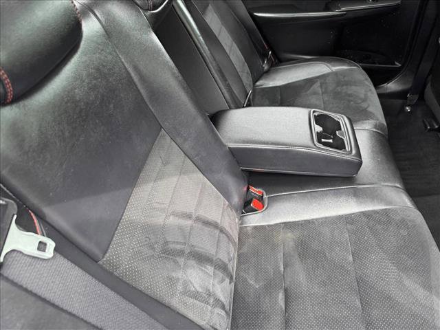Used 2015 Toyota Camry XSE FWD image 19