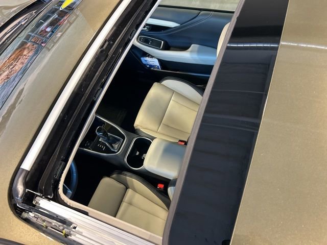 Used 2025 Subaru Outback Limited image 48