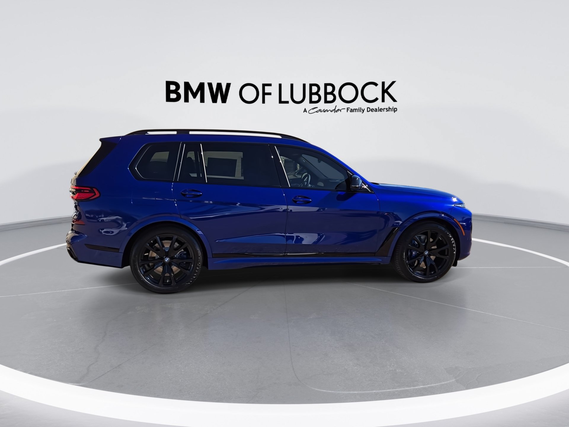 New 2027 BMW X7 M60i AWD/4WD image 9
