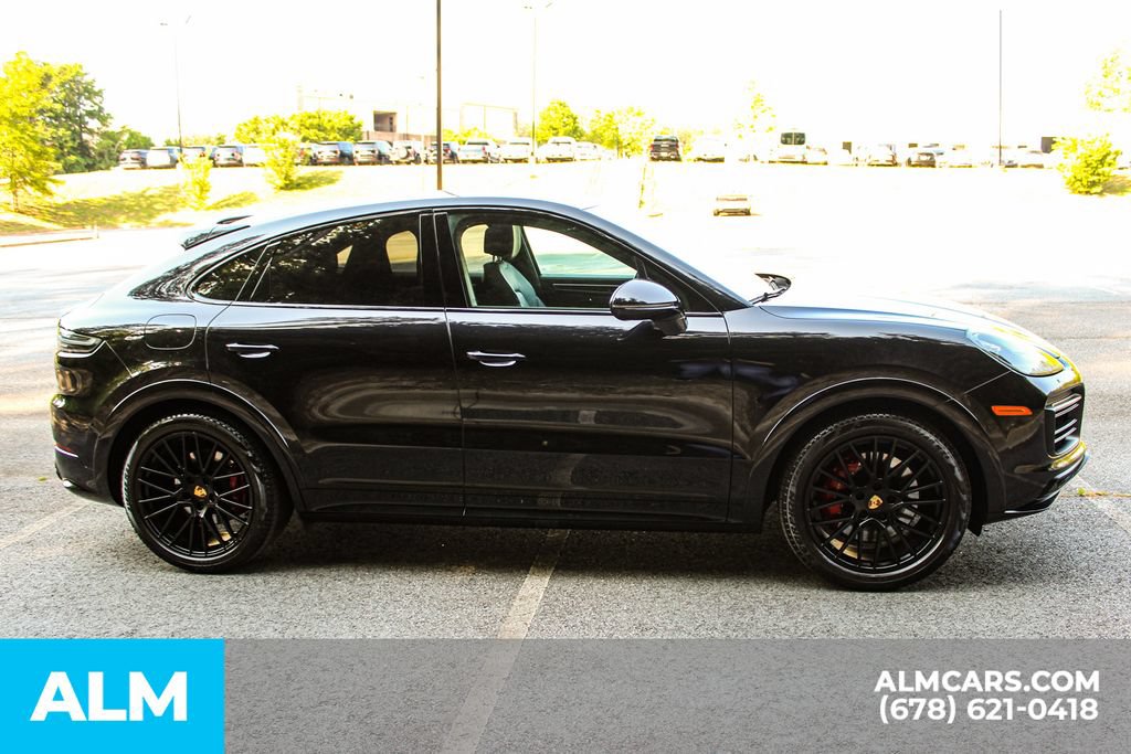 Used 2022 Porsche Cayenne GTS AWD/4WD image 8