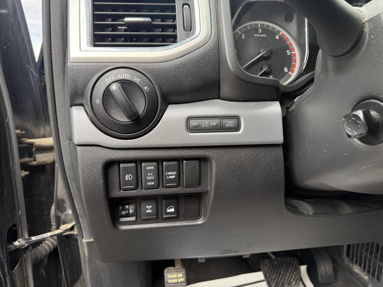 Used 2016 Nissan Titan PRO-4X AWD/4WD image 17