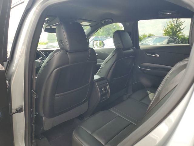 Used 2024 Cadillac XT4 Premium Luxury image 14