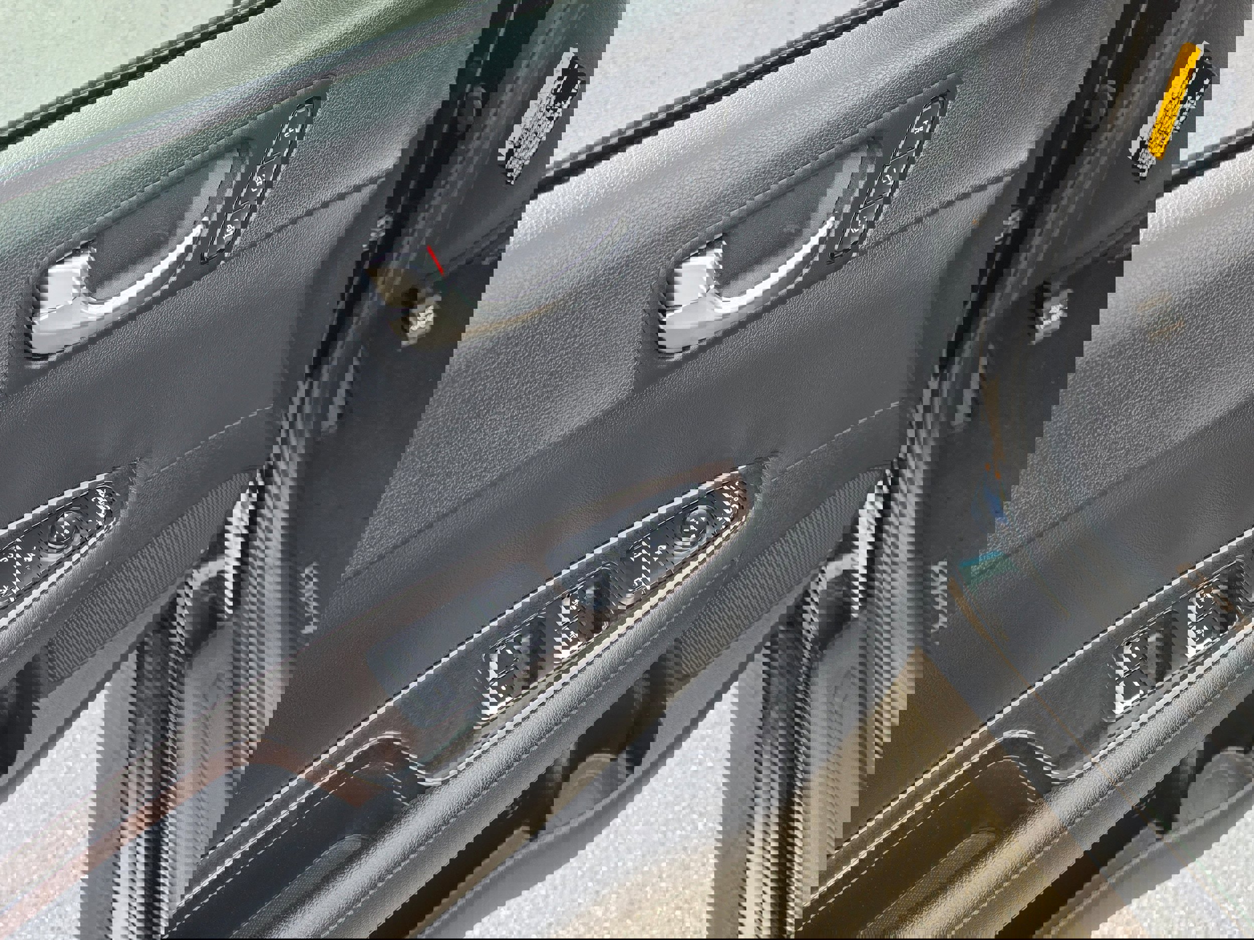 Used 2017 Kia Optima EX w/ Premium Package image 12