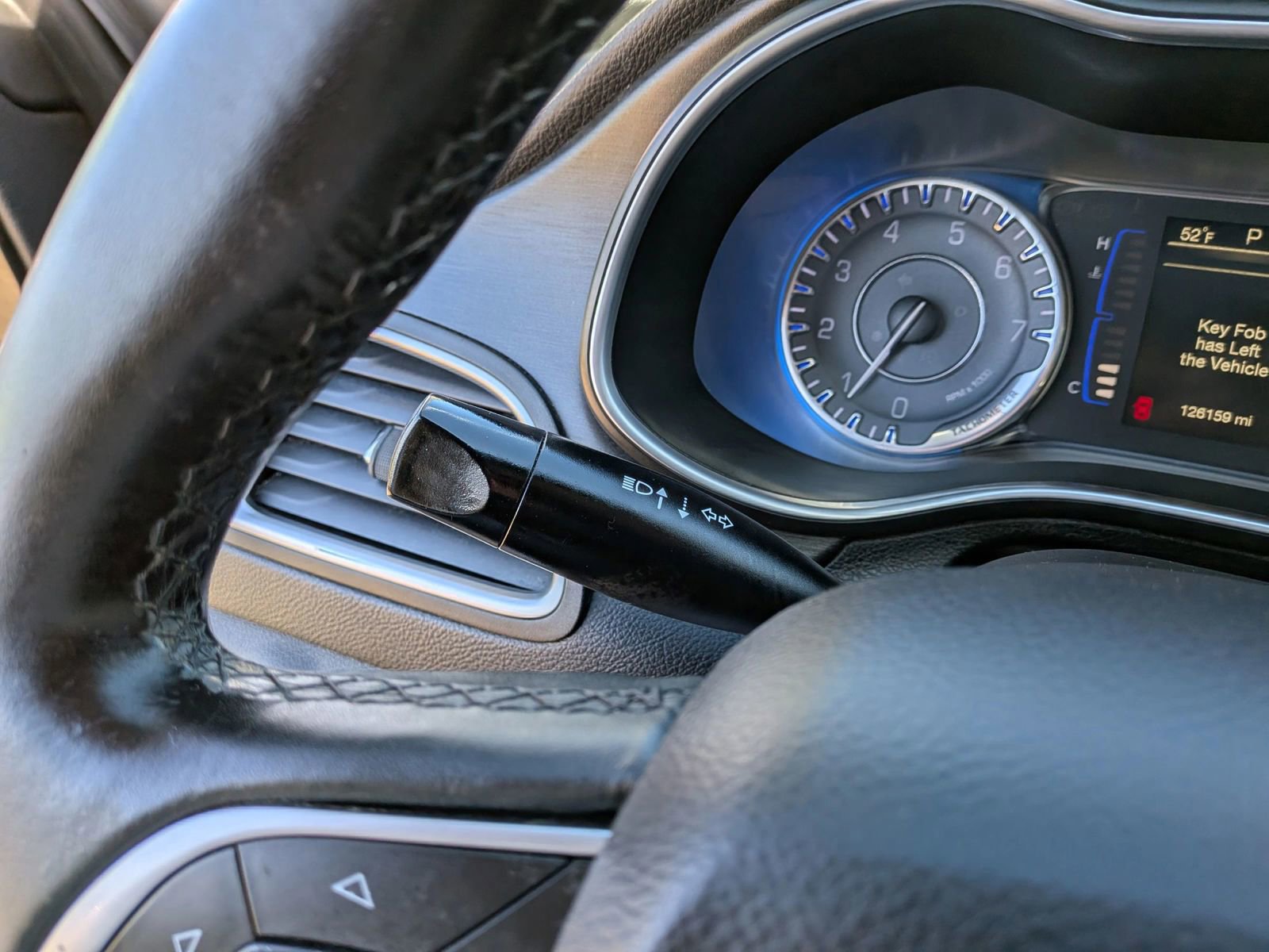 Used 2016 Chrysler 200 Limited w/ Anniversary Edition FWD image 40