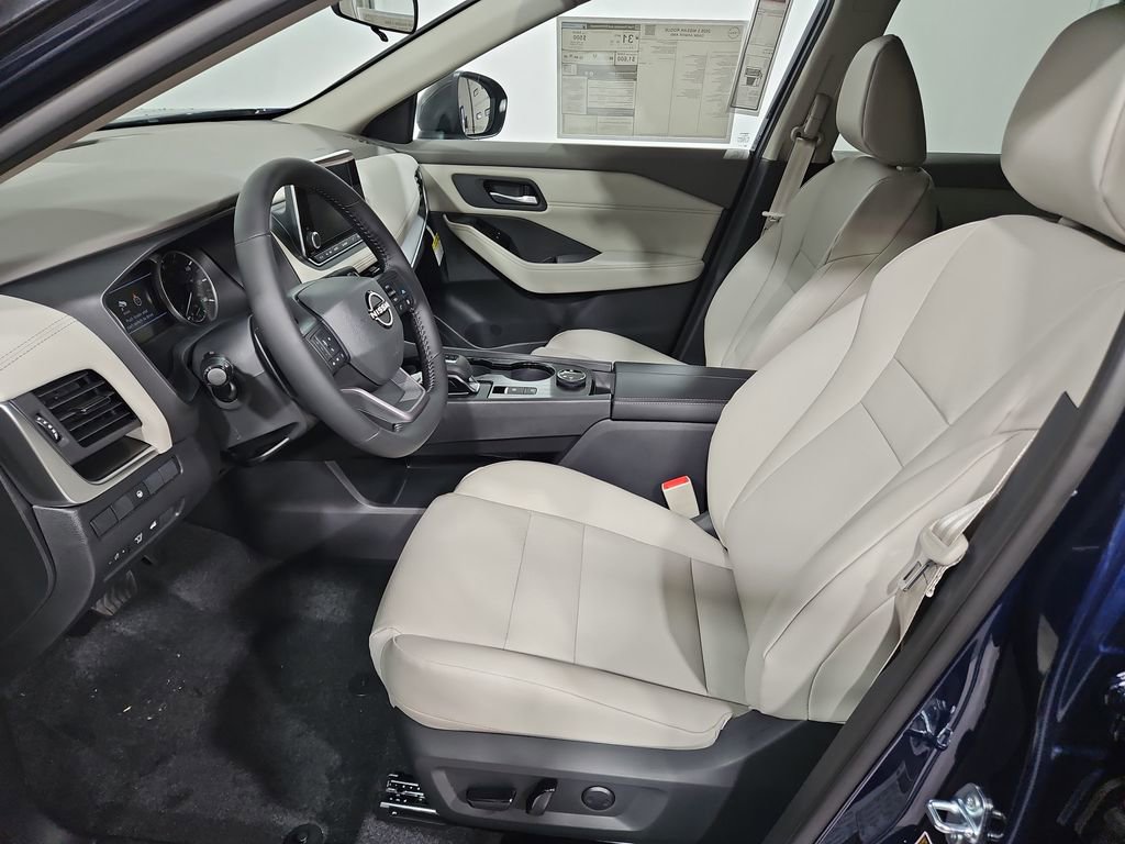 New 2026 Nissan Rogue SV image 10