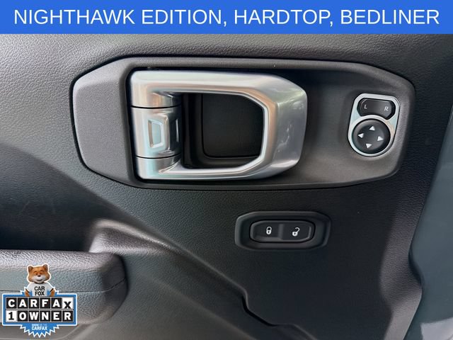 Used 2025 Jeep Gladiator Sport AWD/4WD image 17