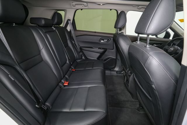 Used 2023 Nissan Rogue SL w/ SL Premium Package AWD/4WD image 19