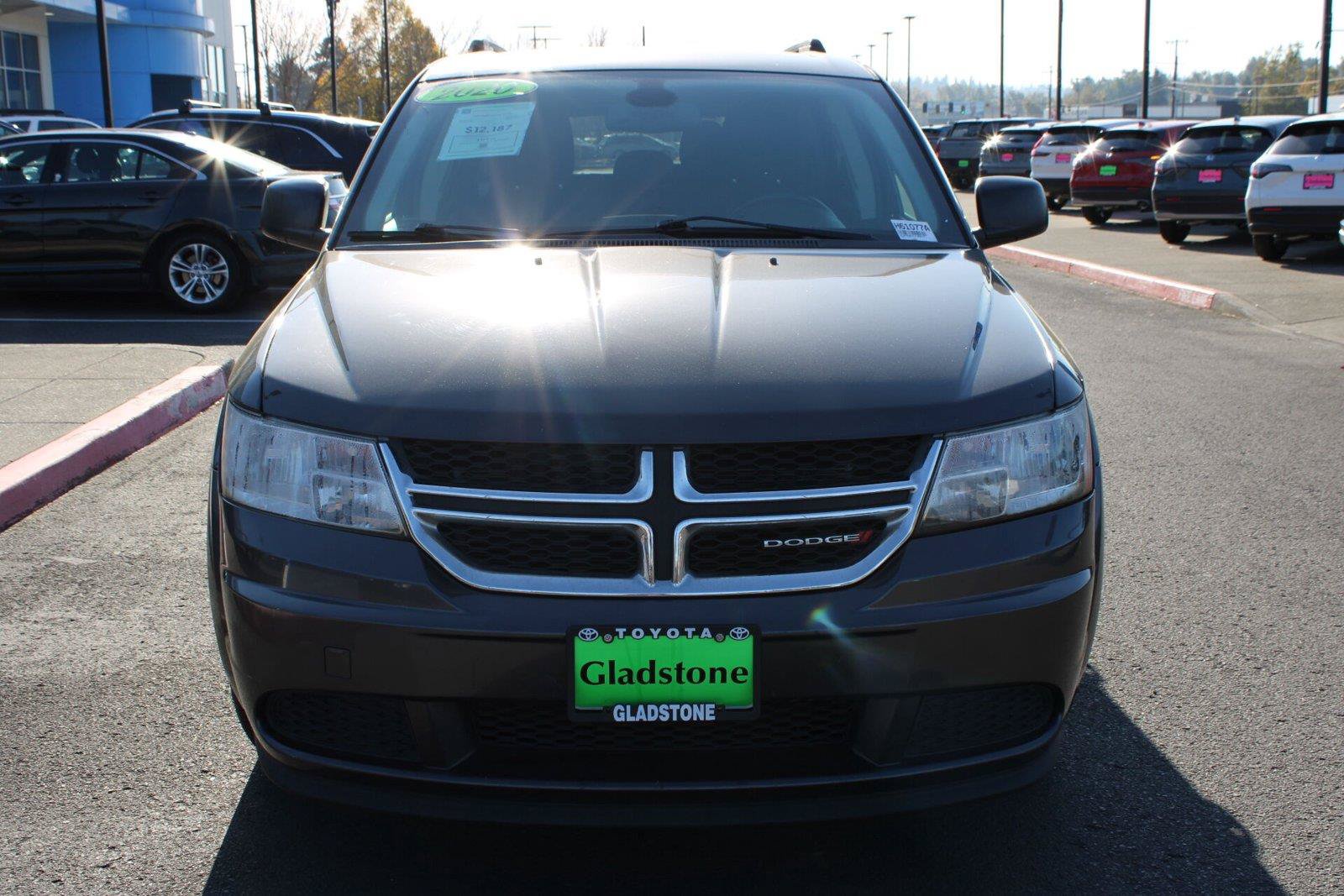 Used 2020 Dodge Journey SE w/ SE Popular Equipment Group FWD image 9