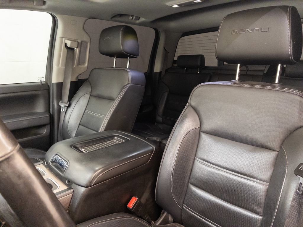 Used 2019 GMC Sierra 2500 Denali w/ Duramax Plus Package image 11