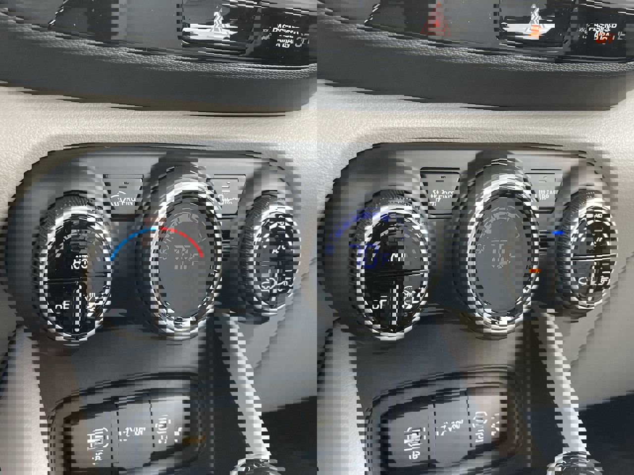 New 2026 Hyundai Venue SEL image 32