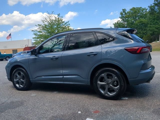 Used 2024 Ford Escape ST-Line AWD/4WD image 6