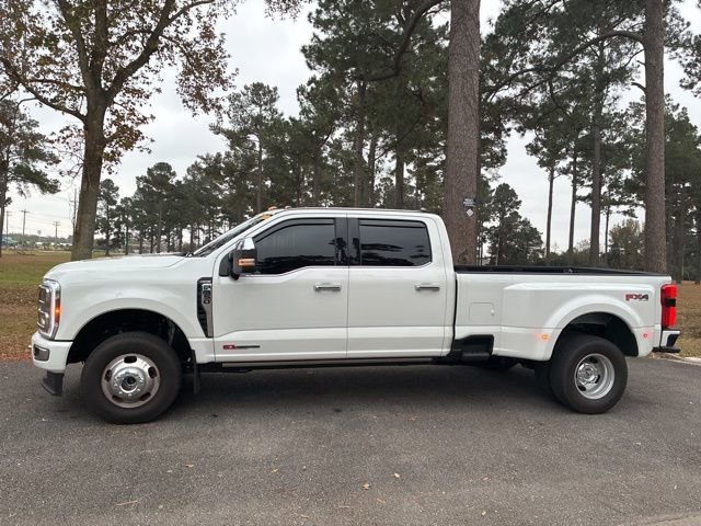 Used 2024 Ford F350 Limited w/ FX4 Off-Road Package image 6