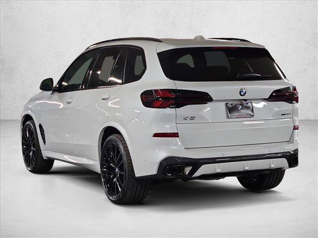 New 2026 BMW X5 xDrive40i w/ M Sport Package AWD/4WD image 9