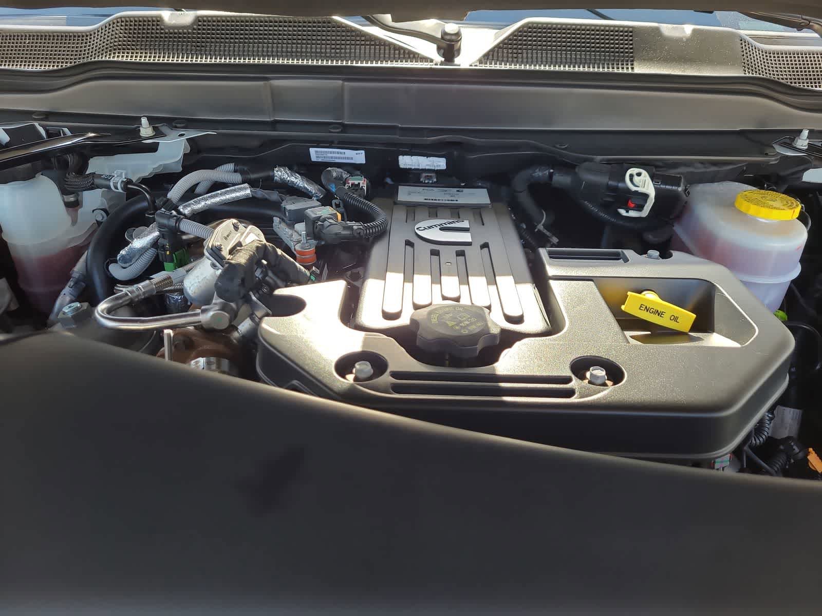 Used 2025 RAM 3500 Tradesman AWD/4WD image 17