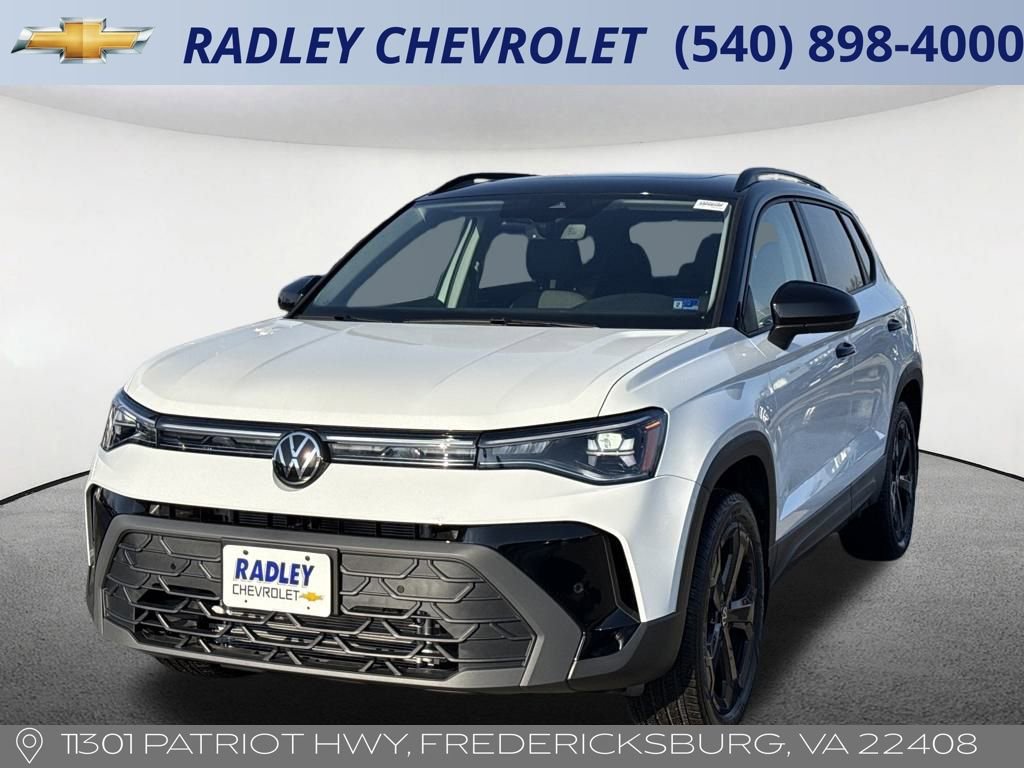 Used 2025 Volkswagen Taos SE