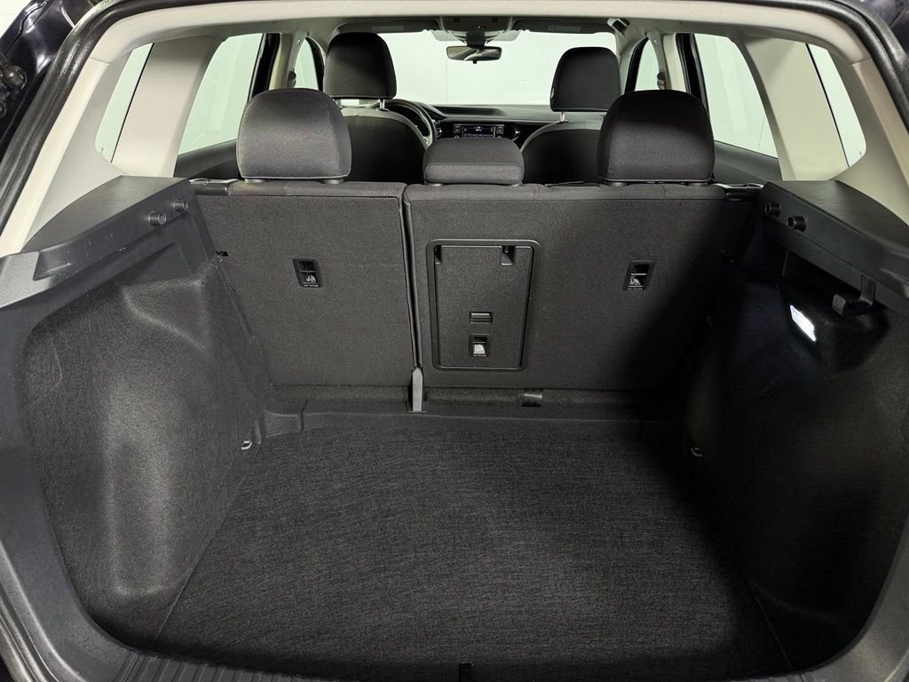 Used 2024 Volkswagen Taos S FWD image 20