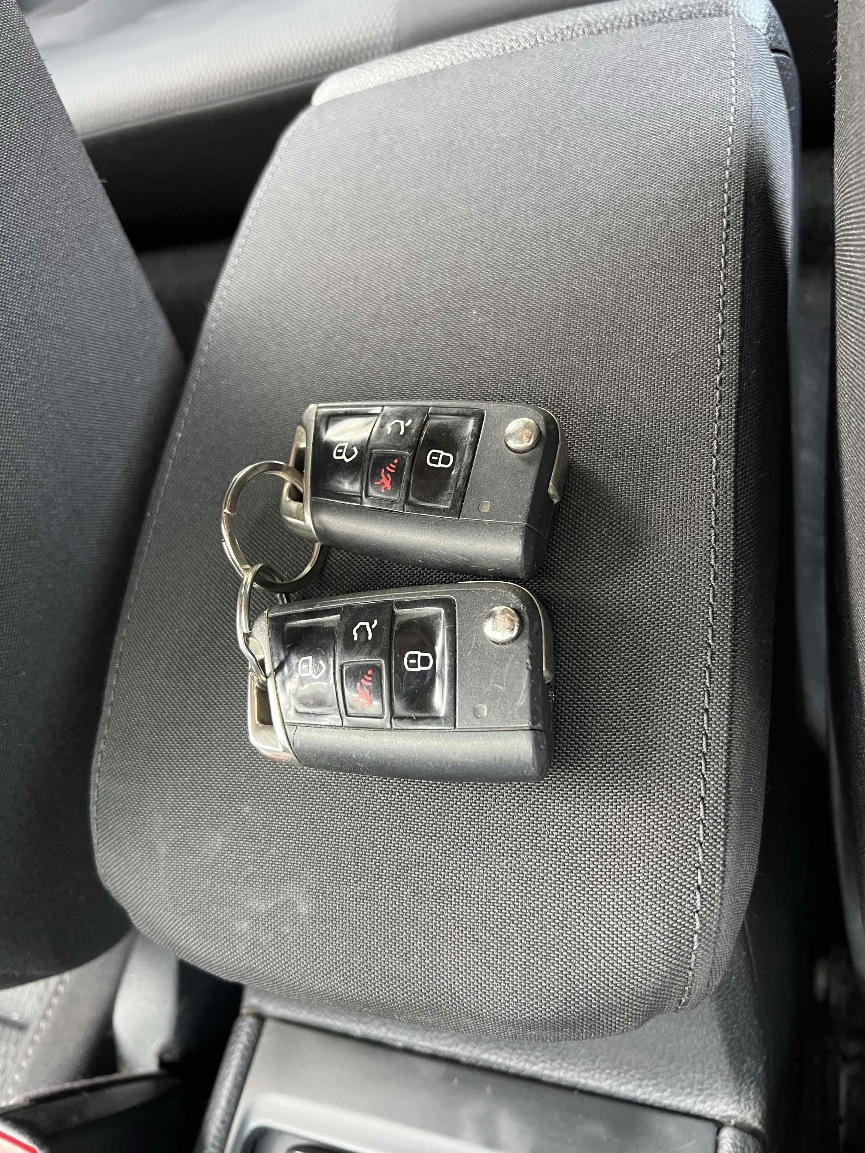 Used 2019 Volkswagen e-Golf SE w/ Driver Assistance Package image 9