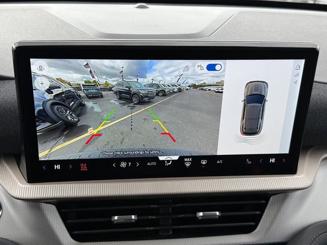 New 2026 Ford Explorer Active w/ Active Comfort Package image 19