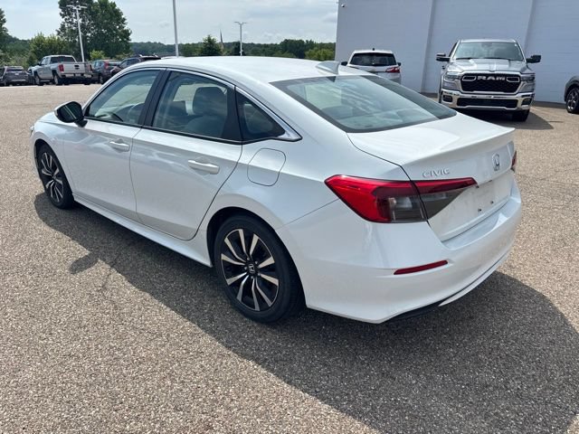 Used 2023 Honda Civic EX image 4