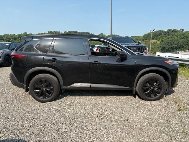 Certified 2023 Nissan Rogue SV w/ SV Premium B Package AWD/4WD image 6