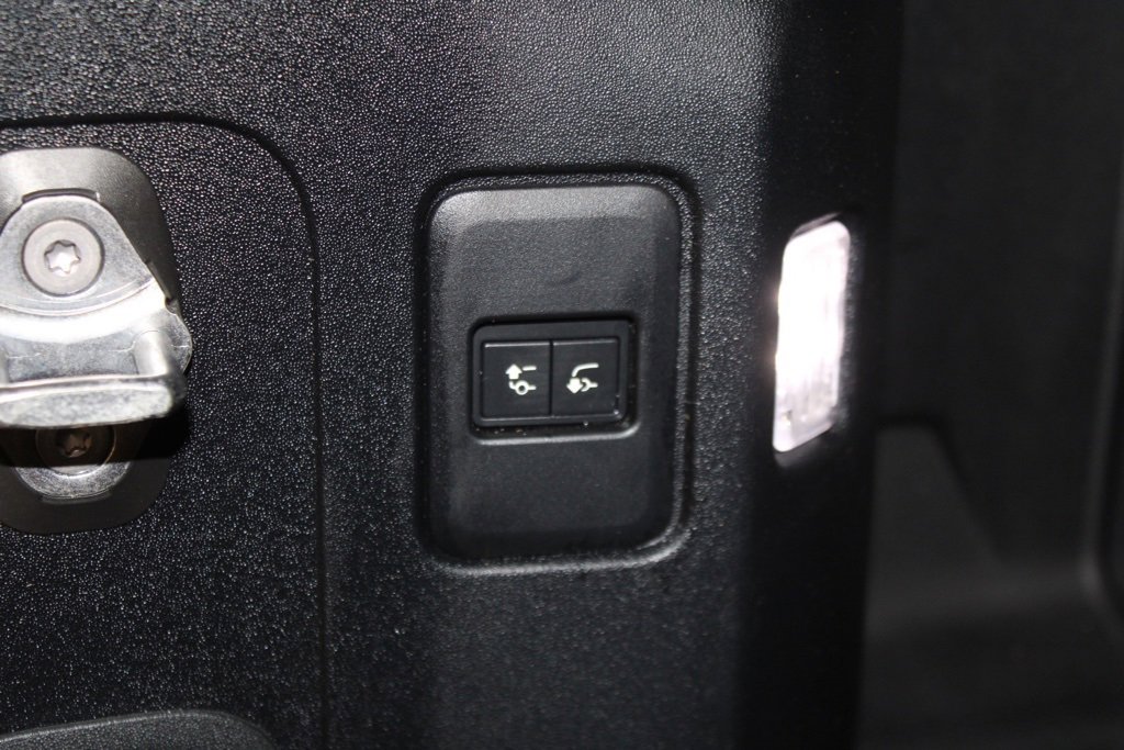 Used 2022 Land Rover Defender 110 XS Edition image 58