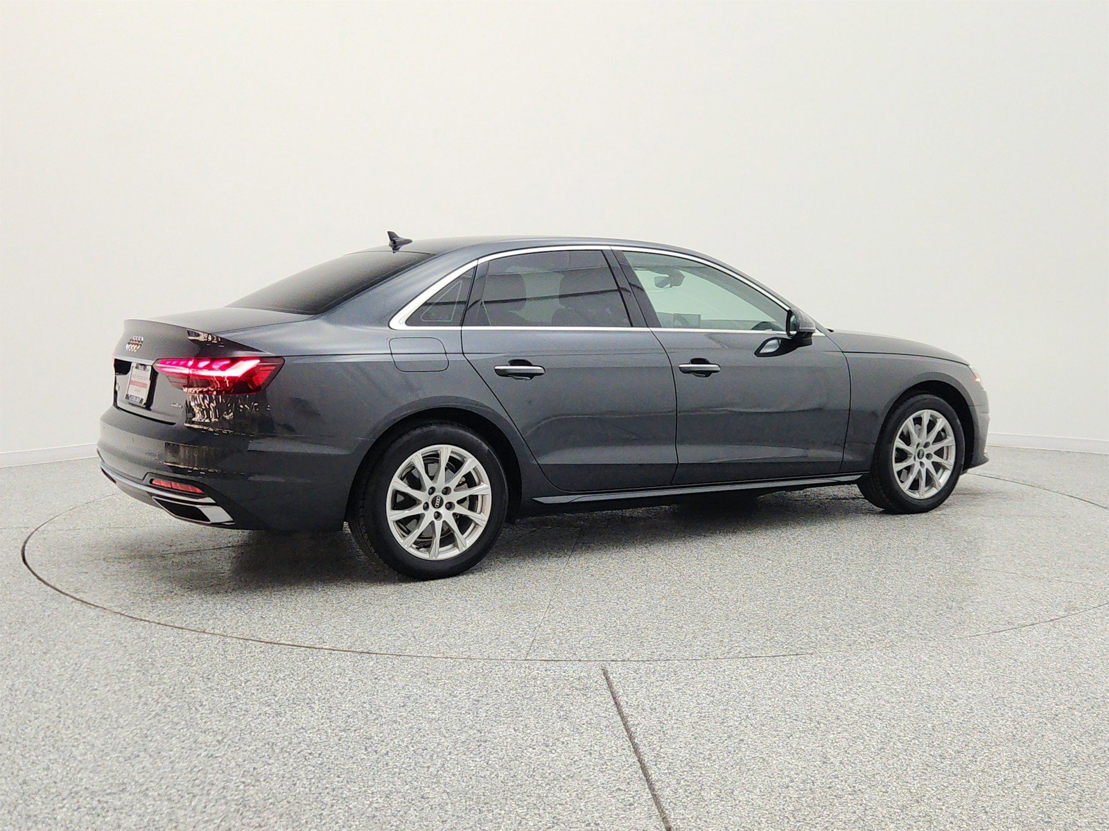 Used 2023 Audi A4 2.0T Premium w/ Convenience Package AWD/4WD image 5