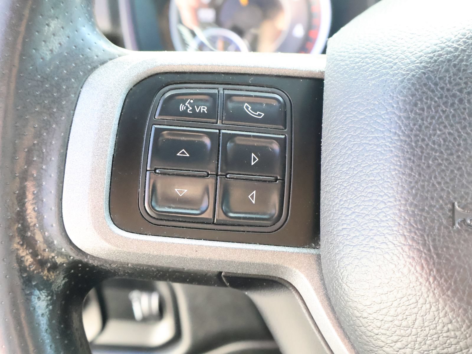 Used 2022 RAM 5500 Tradesman w/ Chrome Appearance Group AWD/4WD image 37