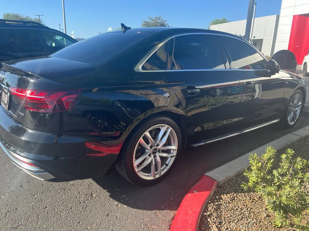Used 2022 Audi A4 2.0T Premium Plus w/ Premium Plus Package AWD/4WD image 4