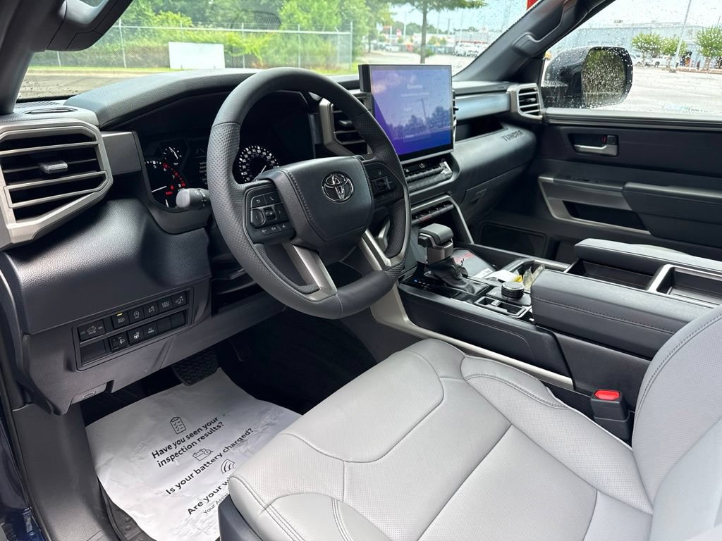 Used 2026 Toyota Tundra SR5 w/ SR5 Premium Package AWD/4WD image 9