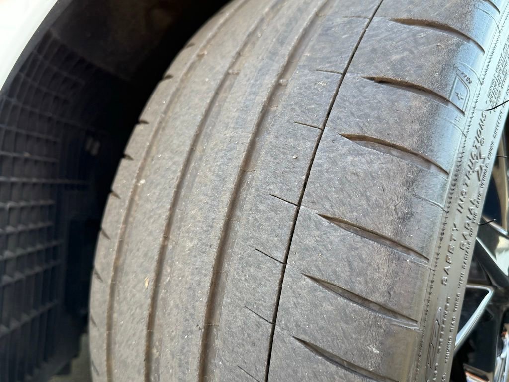 Used 2022 Chevrolet Corvette Stingray Premium Conv w/ Z51 Performance Package image 44