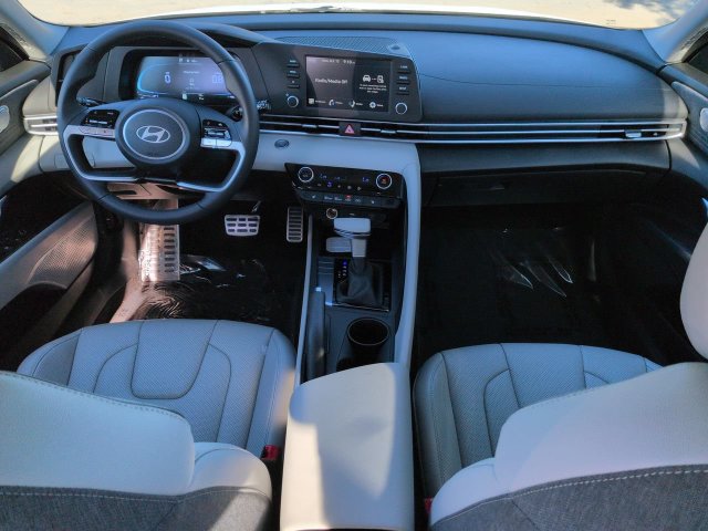 New 2026 Hyundai Elantra SEL Sport FWD image 14