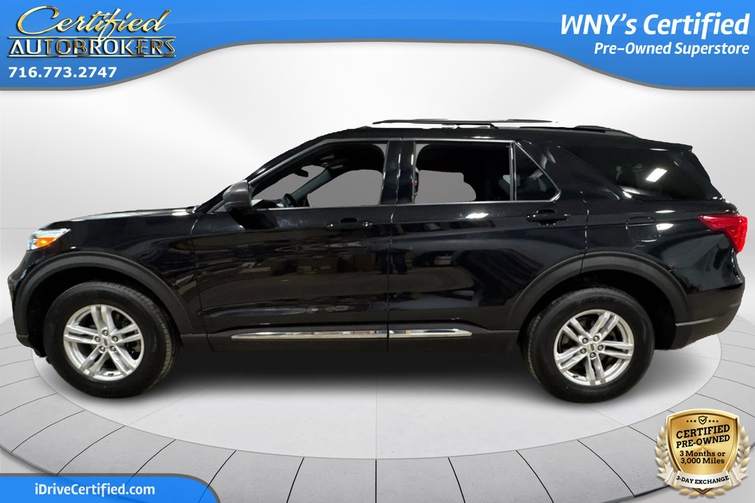 Used 2020 Ford Explorer XLT w/ Comfort Package AWD/4WD image 9