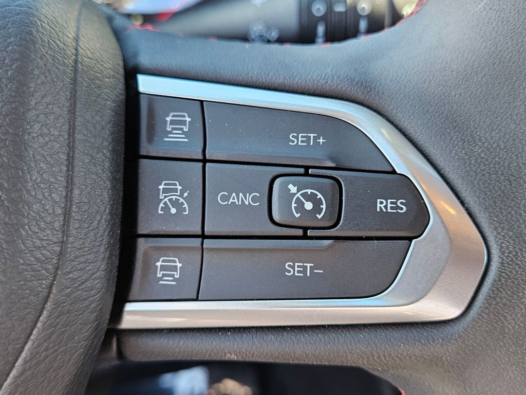 Used 2024 Jeep Compass Trailhawk image 21