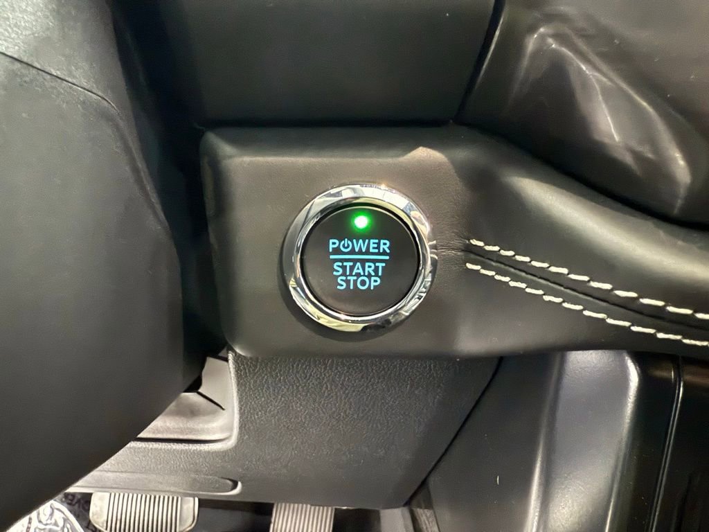 New 2025 Ford F150 Lightning Platinum w/ Dark Elements Package image 44