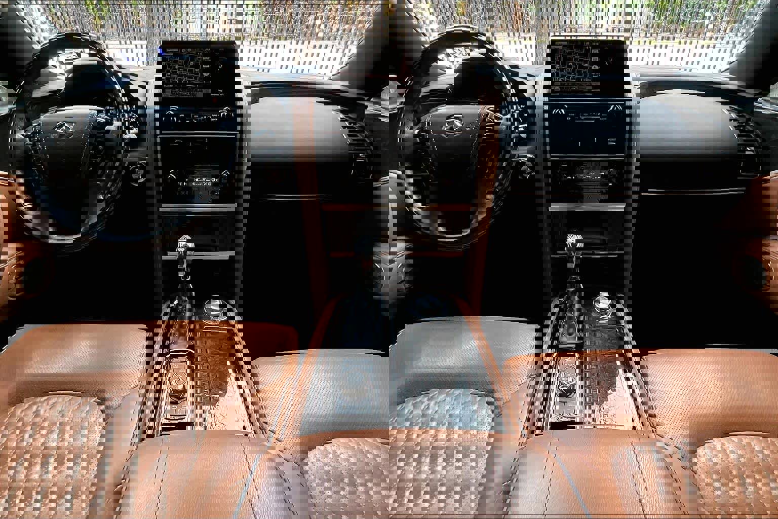 Used 2024 INFINITI QX80 Sensory AWD/4WD image 15