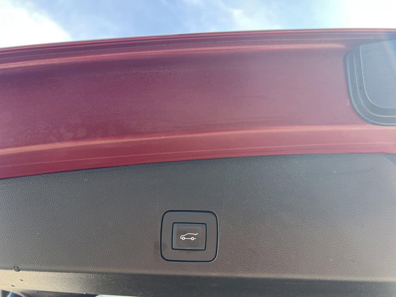 Used 2023 Buick Encore GX Select w/ Sport Touring Package image 10