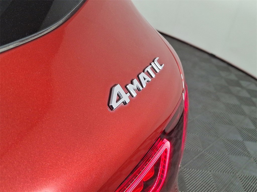 Used 2022 Mercedes-Benz GLC 300 4MATIC image 32