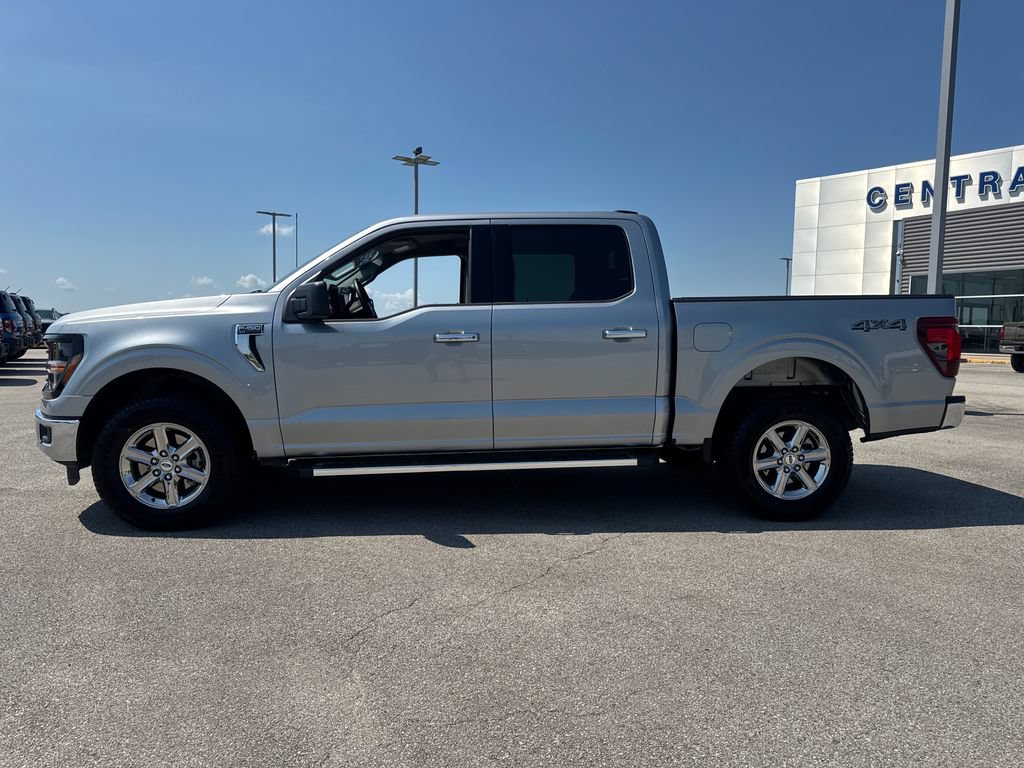 Used 2025 Ford F150 XLT w/ Equipment Group 301A Standard AWD/4WD image 3