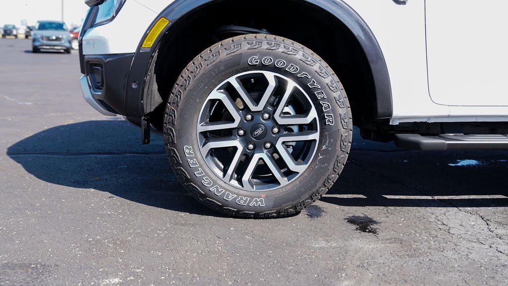 New 2024 Ford Ranger Lariat w/ FX4 Off-Road Package image 24