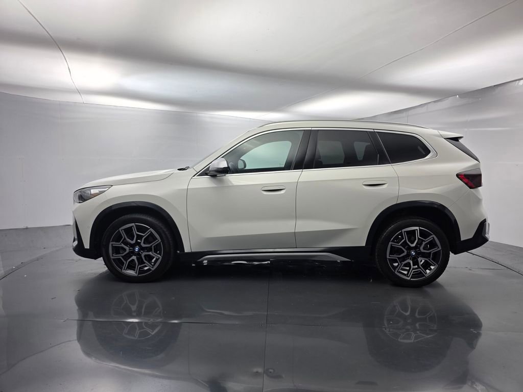 Used 2023 BMW X1 xDrive28i w/ Convenience Package AWD/4WD image 7