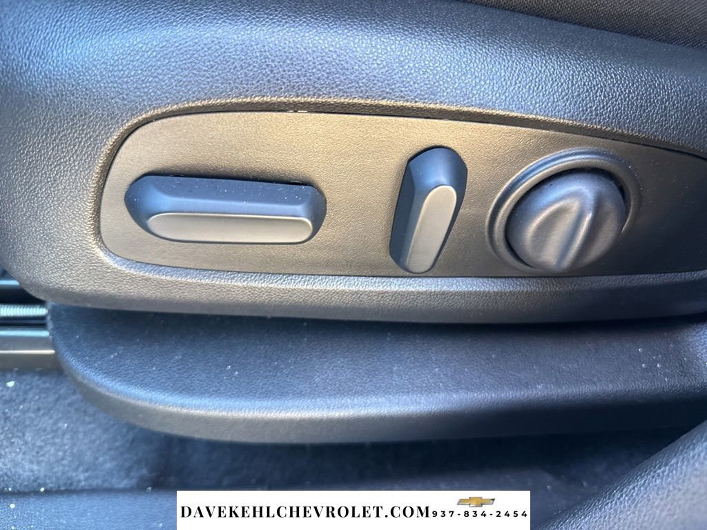 Used 2023 Chevrolet Equinox LT image 15