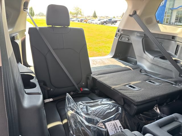 New 2026 Honda Pilot Touring image 25