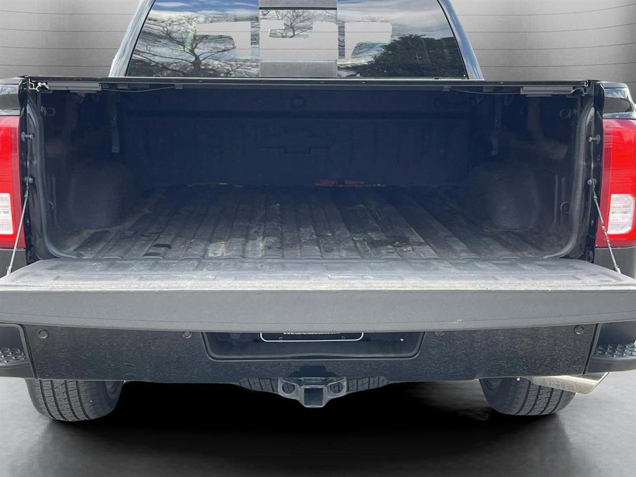 Used 2018 Chevrolet Silverado 1500 High Country image 7