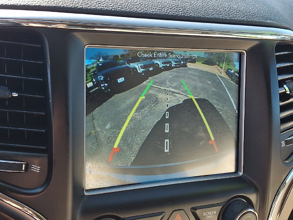 Used 2018 Jeep Grand Cherokee Limited AWD/4WD image 20