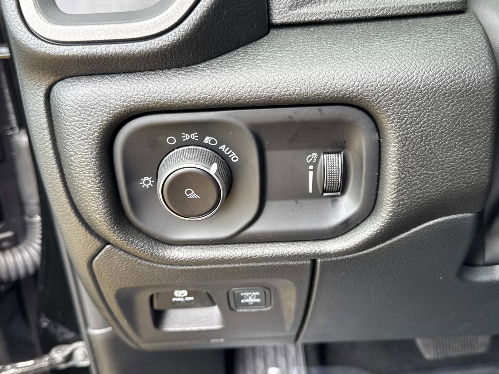 New 2025 RAM 1500 Tradesman image 34
