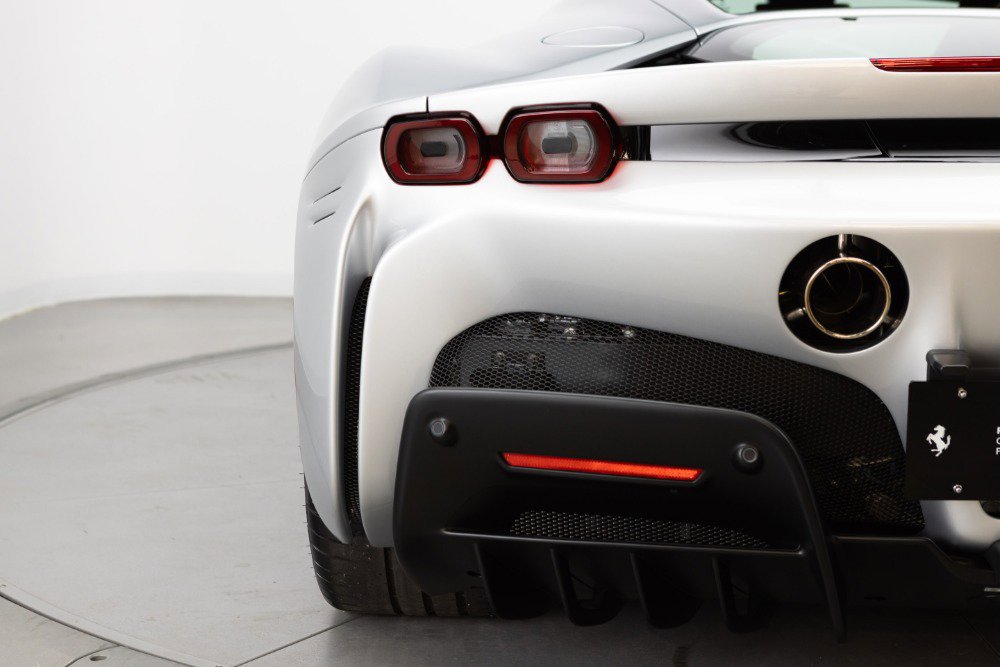 Certified 2021 Ferrari SF90 Stradale image 32