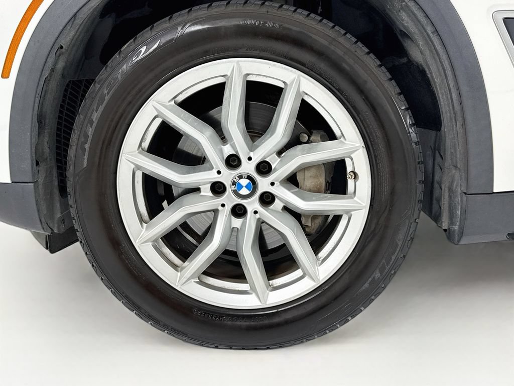 Used 2022 BMW X5 xDrive40i AWD/4WD image 31
