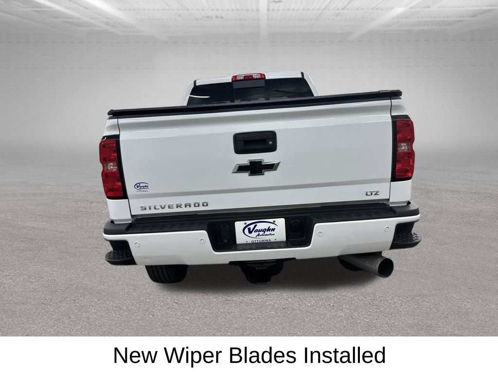 Used 2019 Chevrolet Silverado 2500 LTZ w/ Duramax Plus Package AWD/4WD image 11